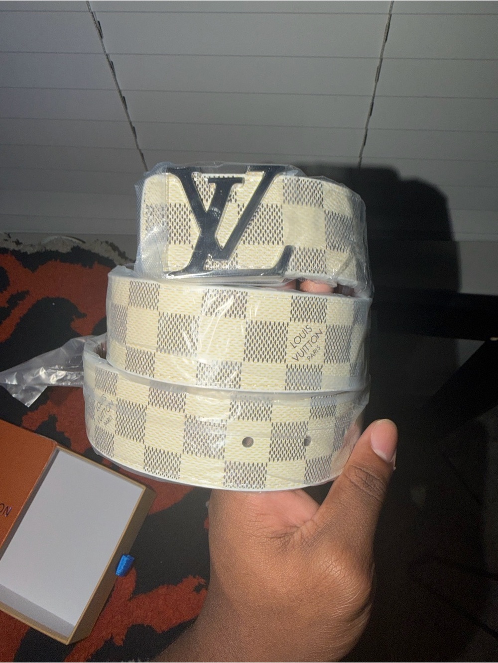 Lv belt 110 cm